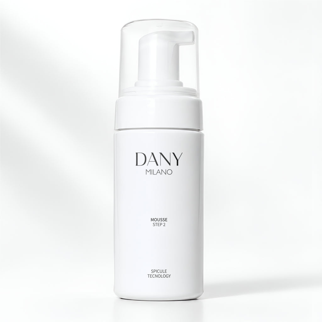 MOUSSE DETERGENTE VISO CON SPICULE
